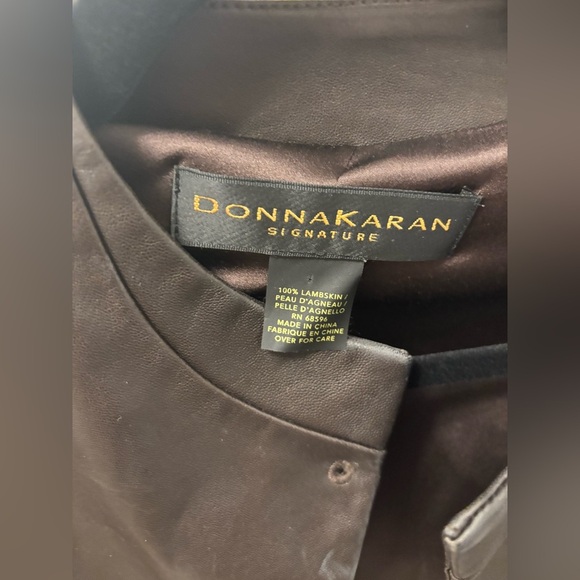 Donna Karen Signature Women’s Brown Lambskin Leather Jacket Size 4 - Picture 2 of 3